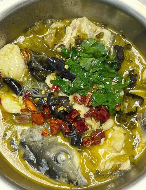 酸菜鱼的做法（酸菜鱼的做法视频）