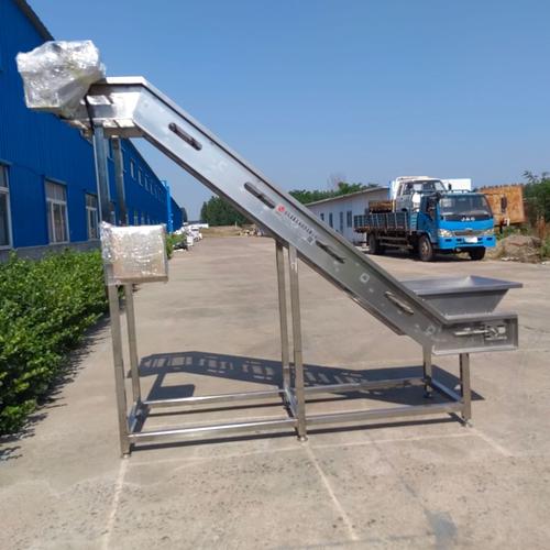 不锈钢输送机(不锈钢输送机图片)