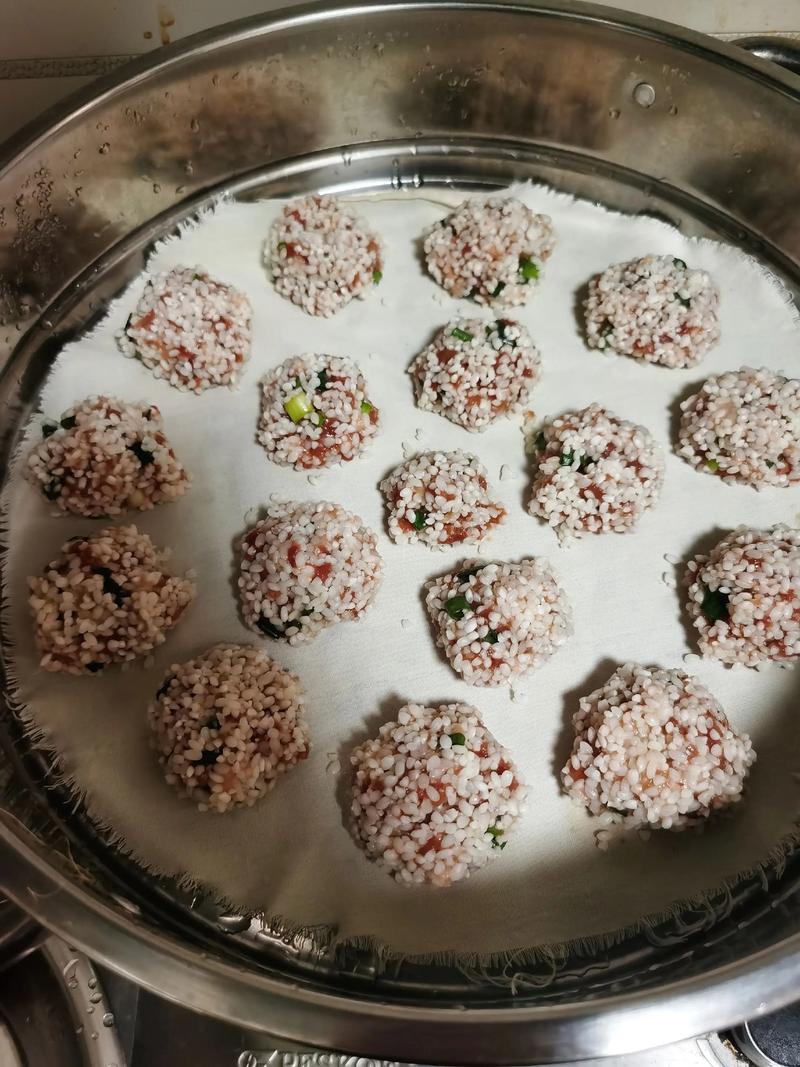 糯米饭团的做法(手抓糯米饭团的做法)