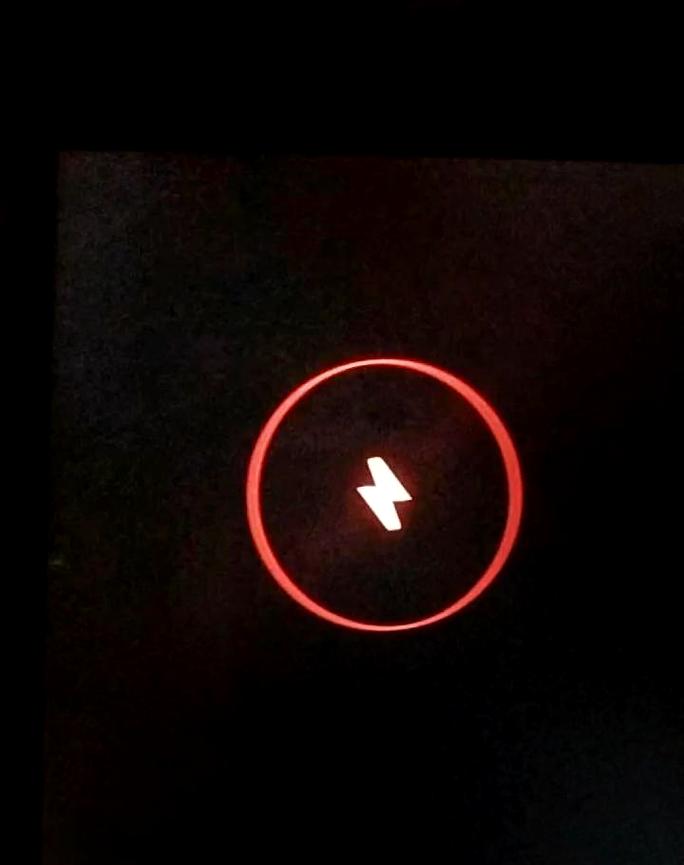 乐视1手机(乐视1手机充电亮红灯开不了机)