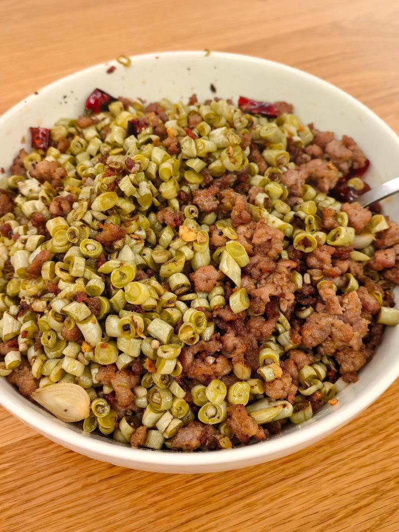 肉末酸豇豆的做法(肉末酸豇豆怎么做好吃)