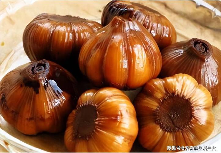 糖蒜的做法(糖蒜的做法和配方的全过程)