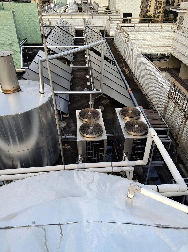 家用不锈钢水塔(家用不锈钢水塔怎么清洗)