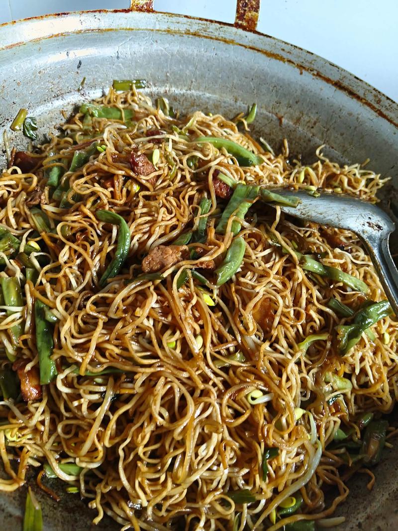 焖面的做法(干挂面焖面的做法)