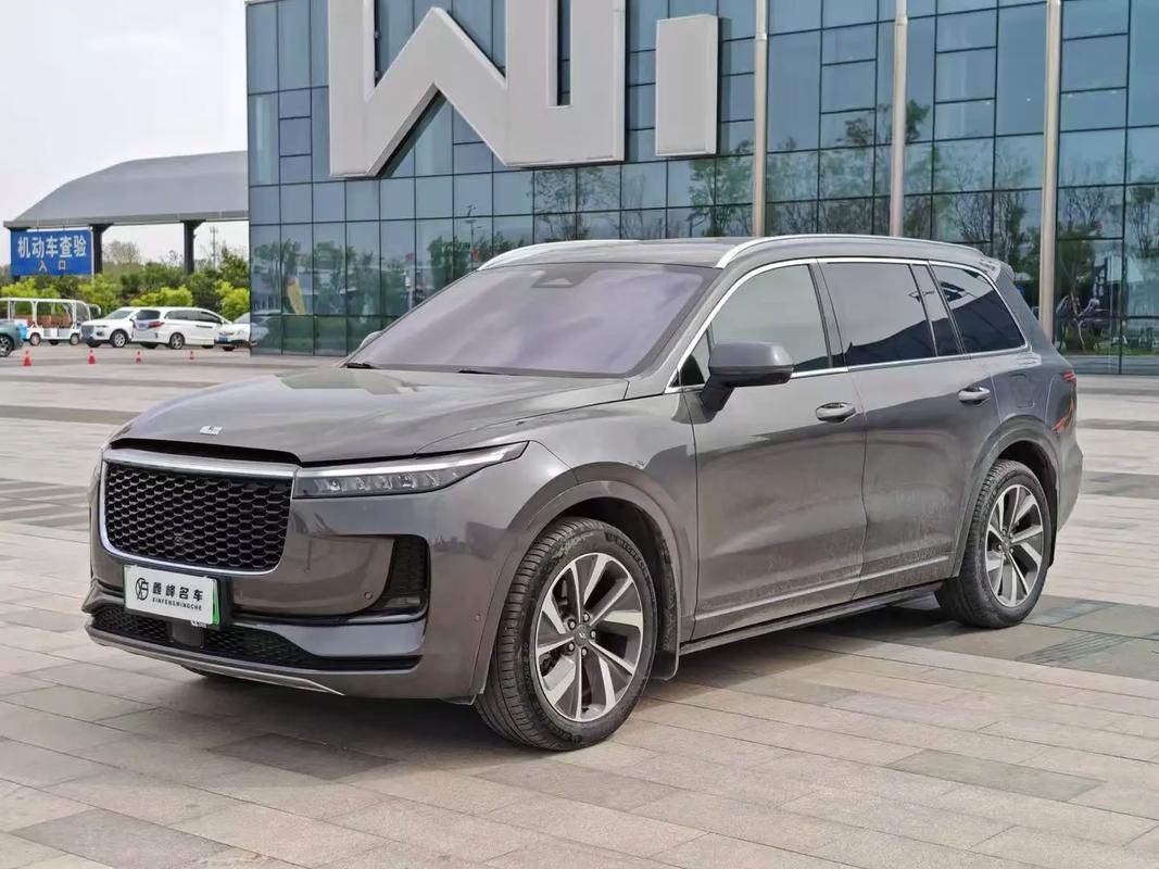 理想one汽车报价及图片(试驾免费预约入口)