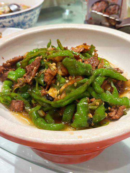 湖南辣椒炒肉的做法（湖南辣椒炒肉的做法及营养价值）