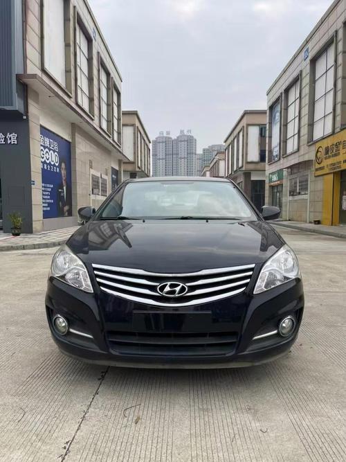 悦动汽车(悦动汽车价格及图片)