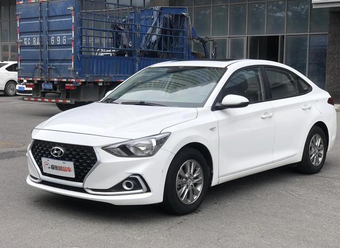 悦动汽车(悦动汽车价格及图片)