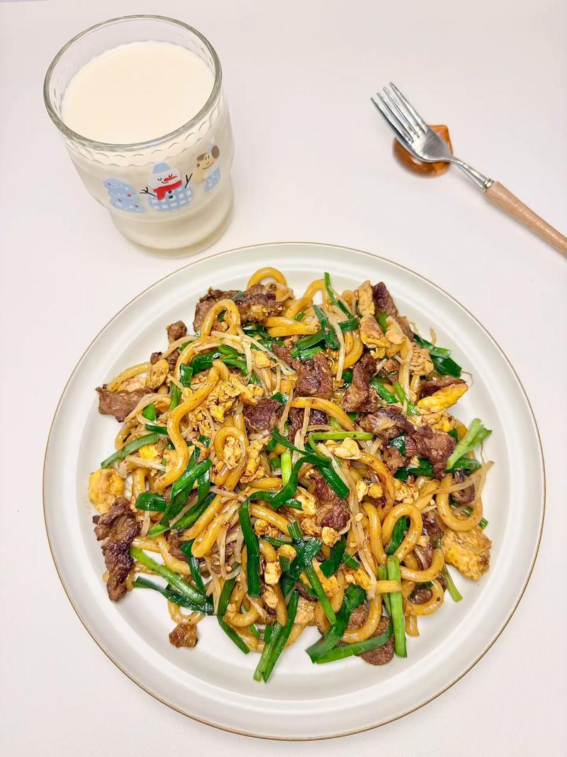 乌冬面的做法(牛肉炒乌冬面的做法)