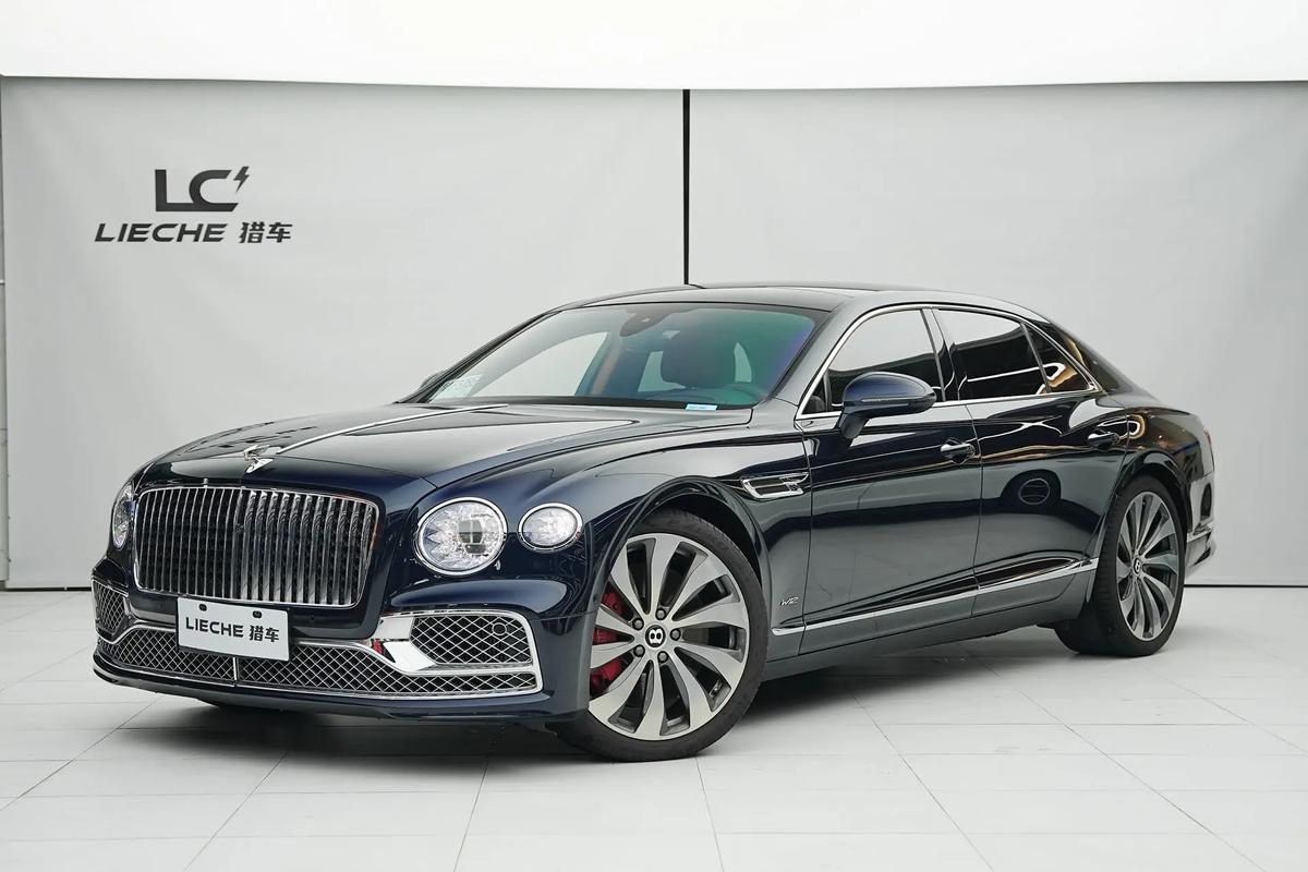 宾利汽车价格及图片(小型宾利汽车价格及图片)