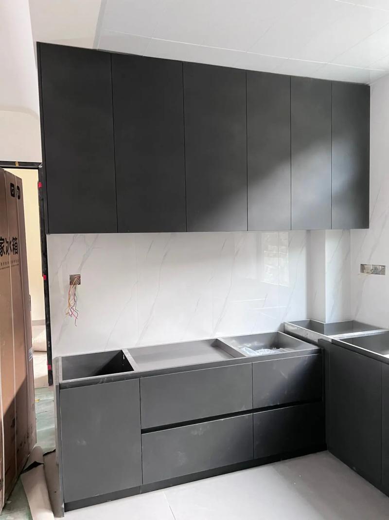 南京不锈钢(南京不锈钢台面橱柜定做)