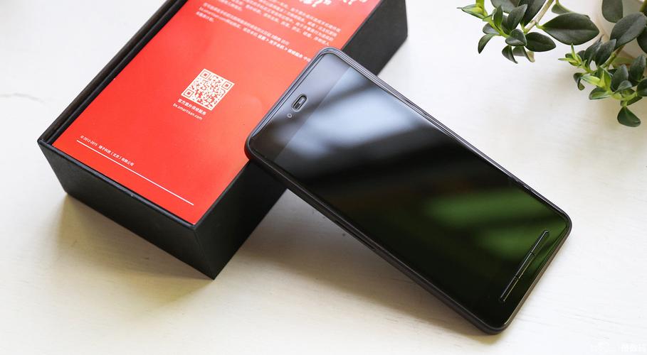 锤子手机t2（锤子手机t3）